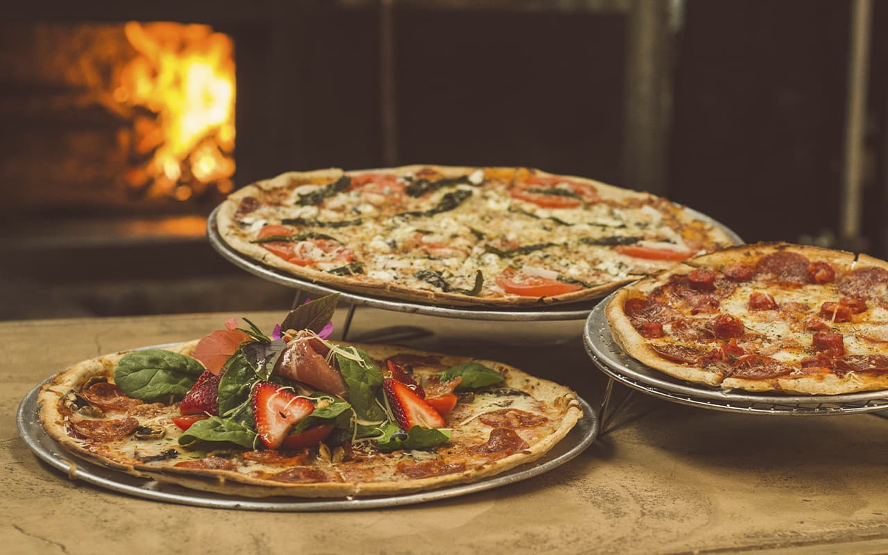 Tas ir vissvarīgākais mājas picu sastāvdaļa. Mēs bieži vien nenovērtējam tā nozīmi.