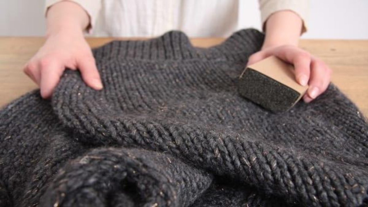 Jūsu džemperi pēc katras mazgāšanas kļūst par vecām, sarukušām lupatām? Izmantojiet šos vienkāršos padomus, lai tos saglabātu!