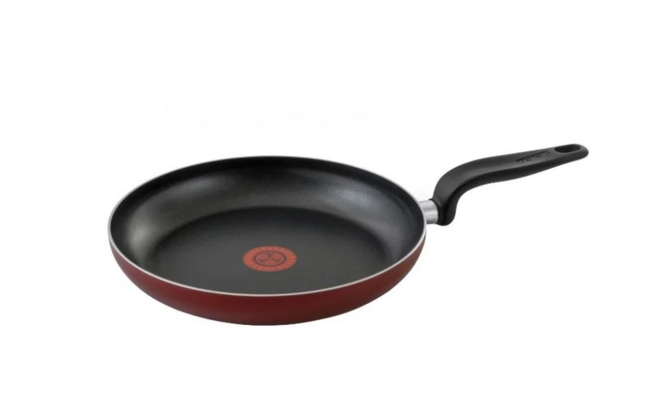 Mario Sanchez, pārtikas rūpniecības tehnologs: „Ja man būtu jāpērk pannas, labākais variants būtu nerūsējošais tērauds. Šis materiāls neizdala toksiskas vielas pārtikā”.