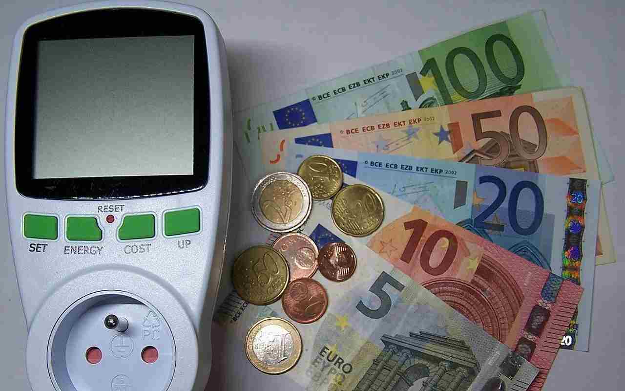 Pieci paņēmieni, kas palīdzēs jūsu ierīcēm strādāt labāk un patērēt mazāk enerģijas ziemā