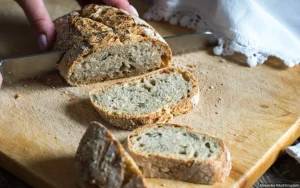 Šis tradicionālais maizes recepte ir aizmirsts daudzu skapju dibenā – vecmodīgs delikateses