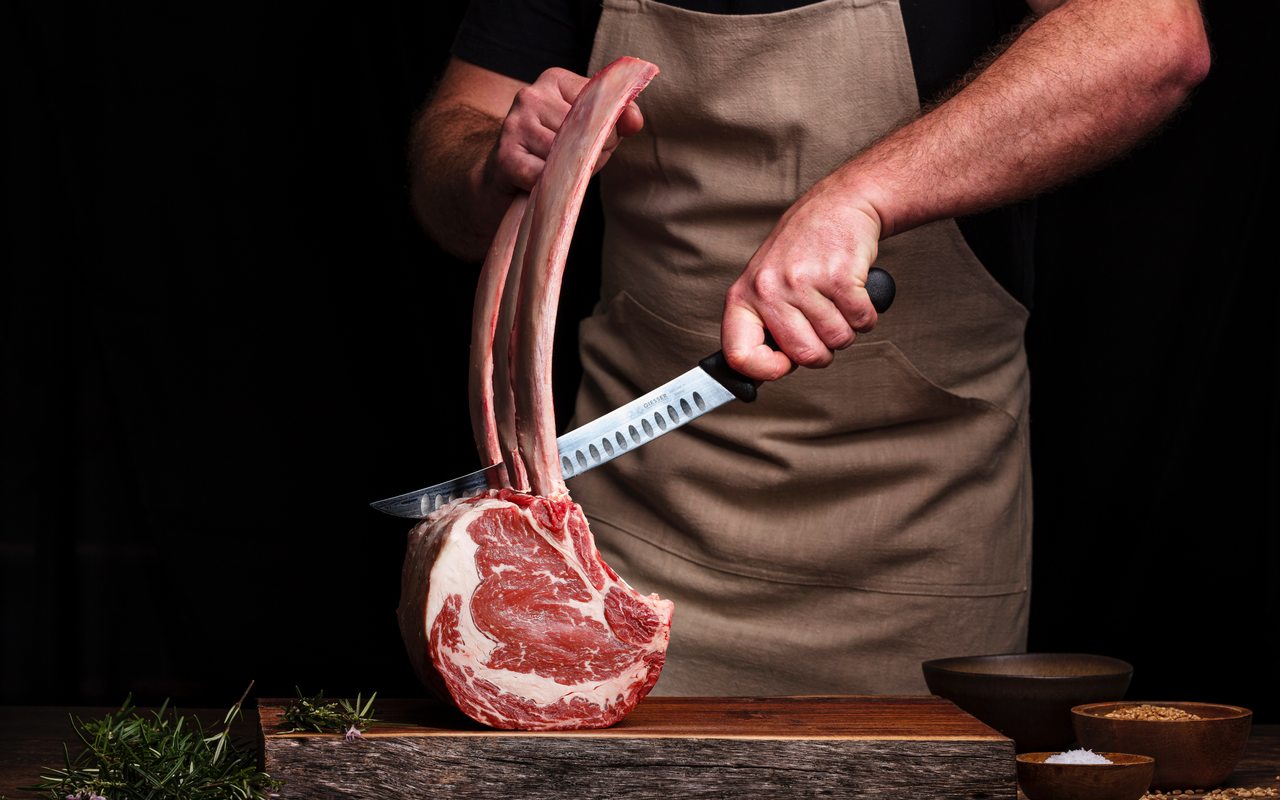 Ilgdzīves eksperts: «Cilvēki, kas nodzīvo līdz 100 gadiem, gaļu ēd tikai piecas reizes mēnesī»