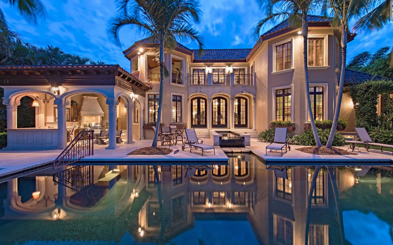 Televīzijas vadītājai pieder lielākā savrupmāja Latvijā, kuras platība ir vairāk nekā 17 000 kvadrātmetru.