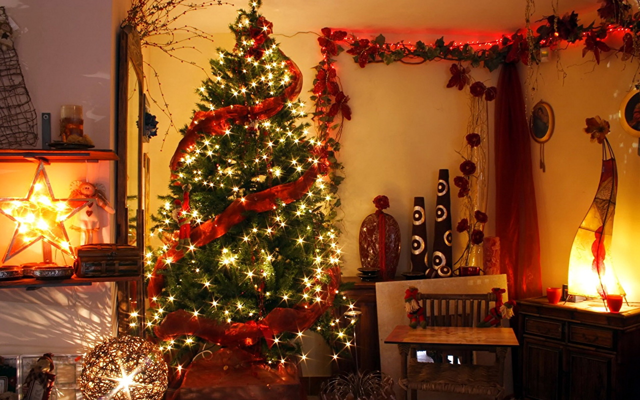 Eksperti brīdina, ka šie Ziemassvētku rotājumi var aizdegties dažu sekunžu laikā.