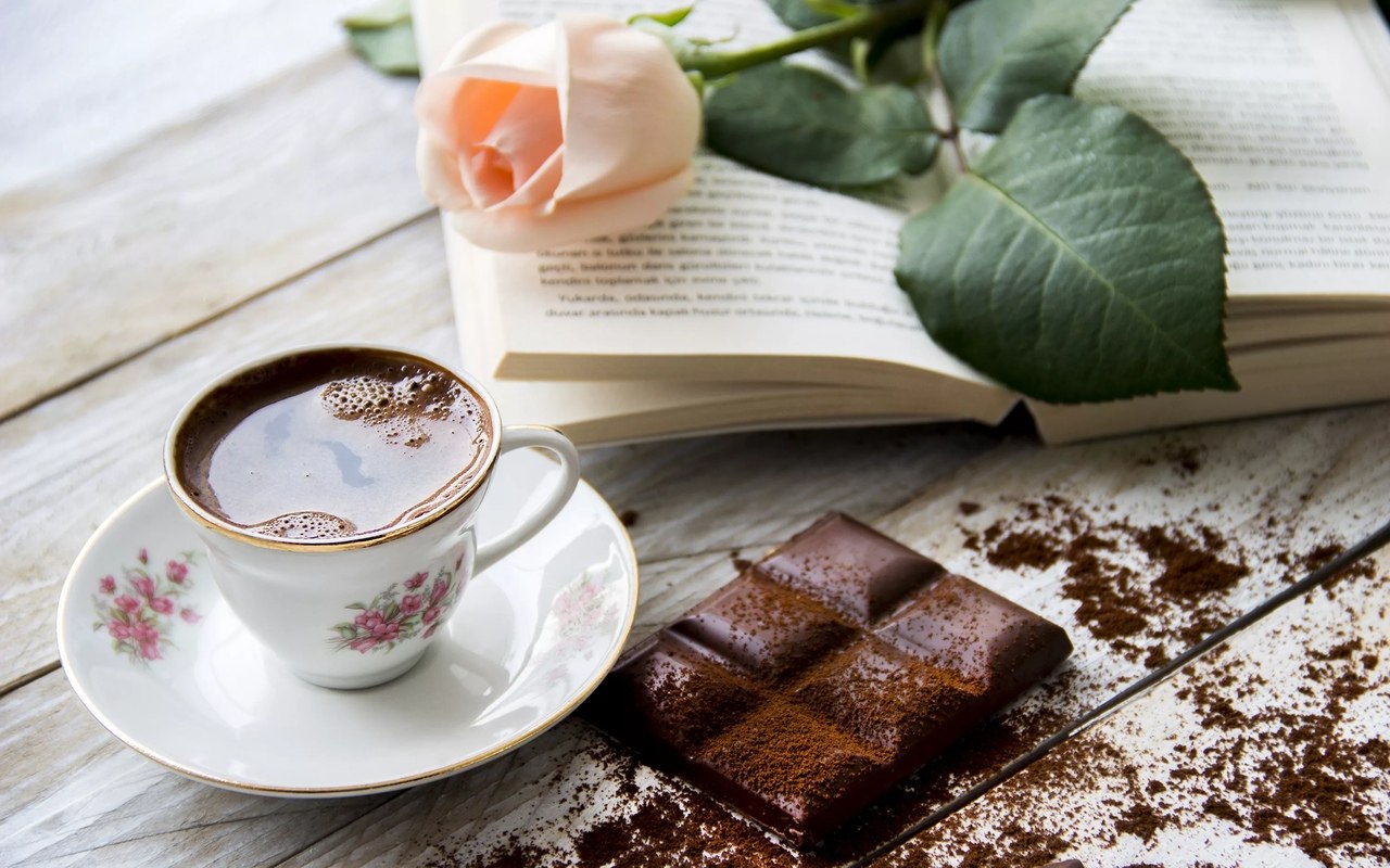 Dabiskais savienojums, kas atrodams tumšajā šokolādē un kafijā, ir tieši saistīts ar novecošanās palēnināšanu.