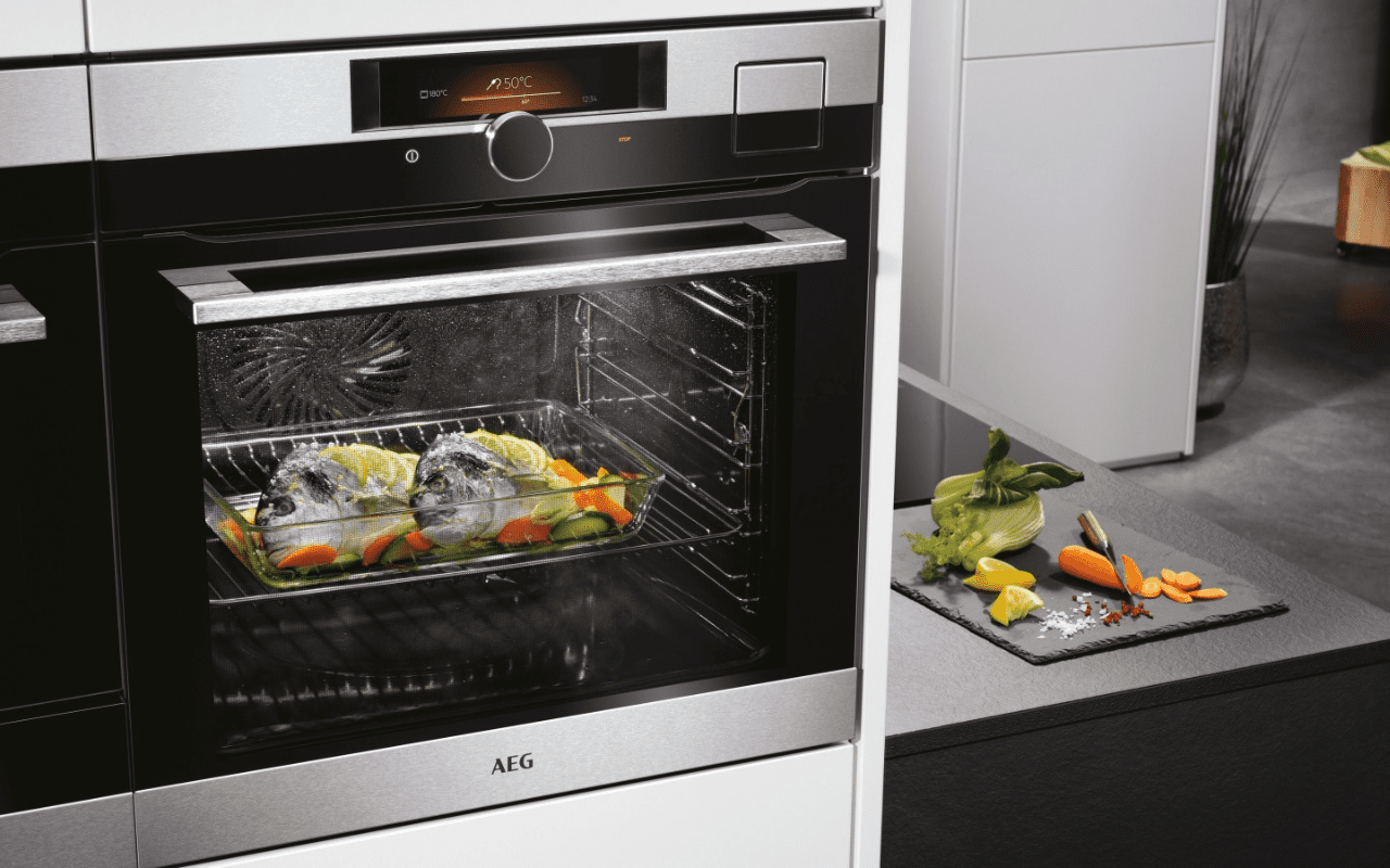 Šis ir mans noslēpums, kā uzturēt cepeškrāsns durvis tīras un spīdošas. Tās izskatās kā jaunas bez jebkādas piepūles un tīrīšanas.