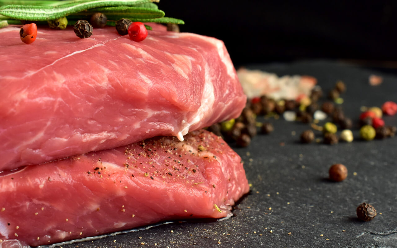 13 latviešu padomi, kā padarīt cietu gaļu mīkstāku, par kuriem, šķiet, daudzi nezina. Padoms Nr. 5 ir visefektīvākais!