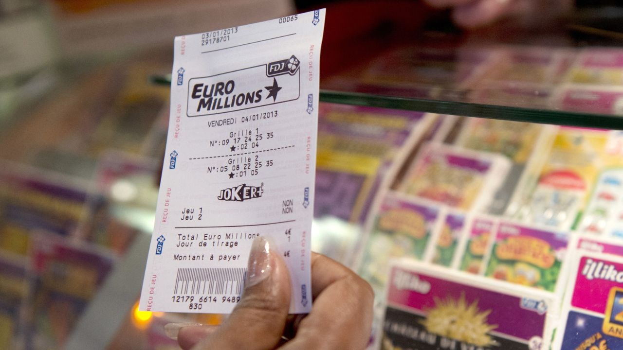 Loterijas dalībnieks saņēma 50 000 eiro no Valsts loterijas pēc datora darbības traucējumiem, bet prasa 3 miljonus eiro: “Man bija seši pareizi skaitļi.”