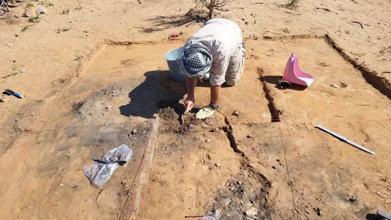 Mongolijā ģeologi atklājuši 3000 gadus vecus nomadu kapulaukus