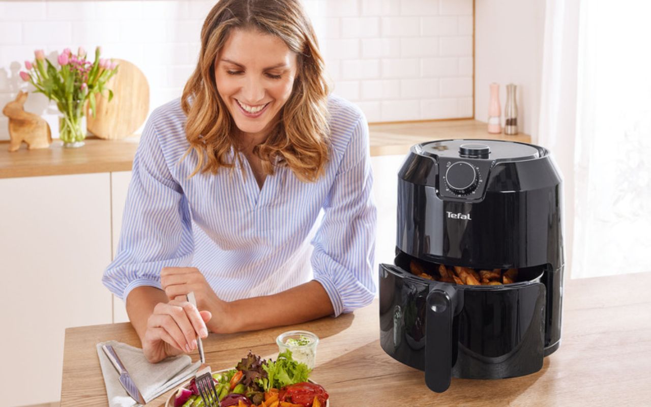 Lidl parūpēsies par jūsu virtuvi. Aerogrilis un kafijas mašīna tiek pārdotas ar atlaidi.