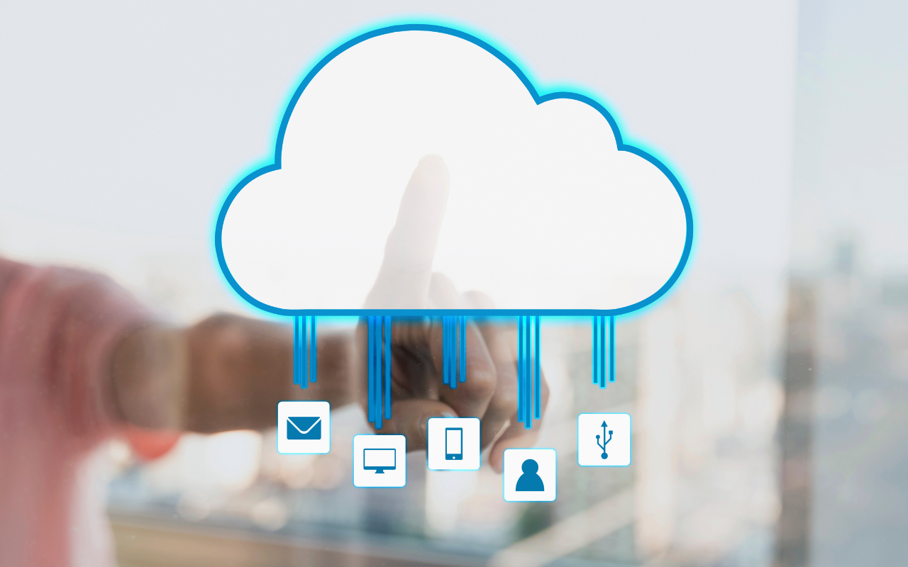 Students bija apnicis pastāvīgi pazaudēt savus USB zibatmiņas diskus un tagad ir kļuvis par multimiljonāru, pateicoties savai ģeniālajai idejai.