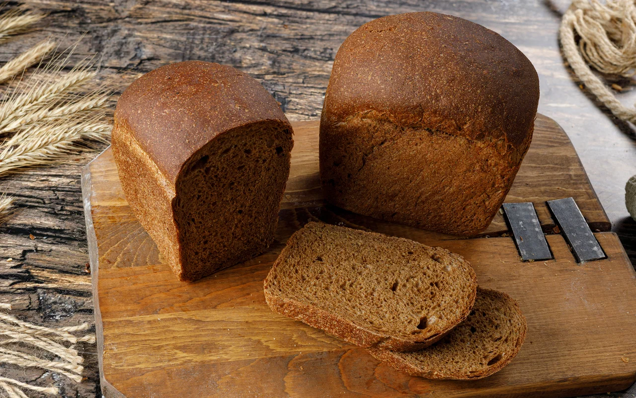 Kāds maizes veids palīdz stabilizēt cukura līmeni asinīs: eksperti iesaka 7 veidus.