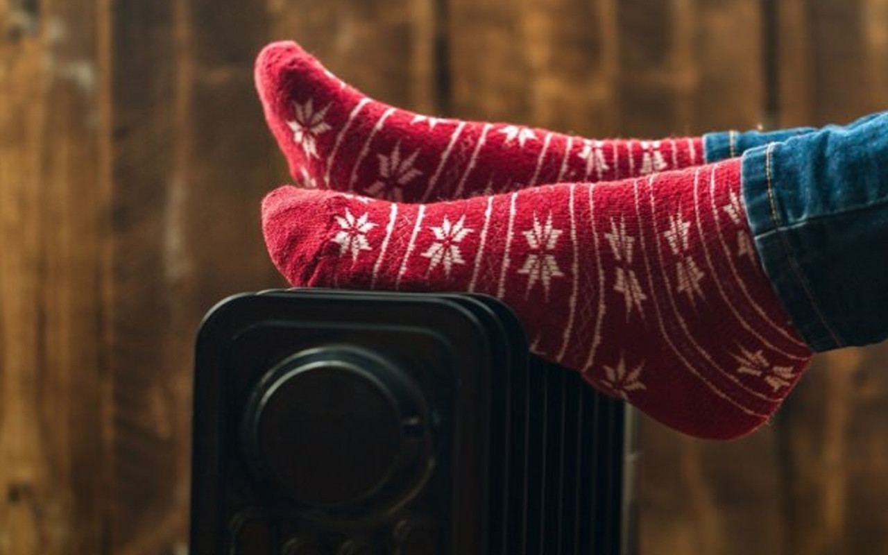 Kāpēc mājās ir auksts, pat ja apkure ir ieslēgta uz 20 grādiem? Šeit ir iemesls, kas maina visu.