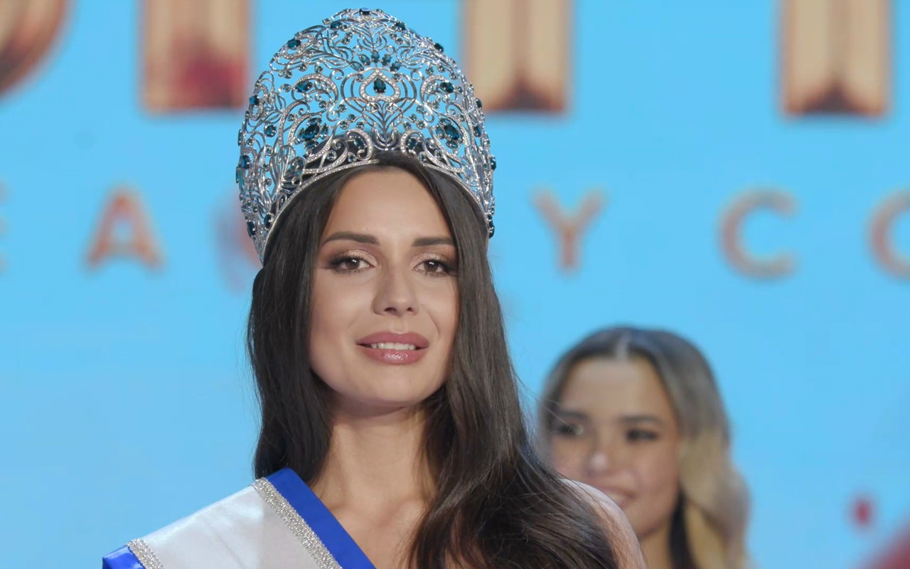 Miss Latvia 2026: 18 pretendentes izstājās trīs dienas pirms konkursa