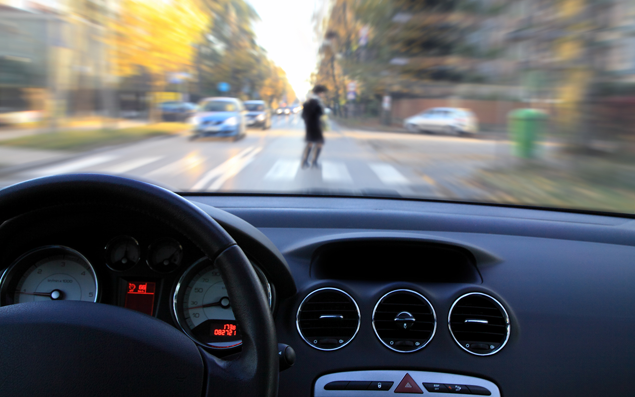 Psihologi apgalvo, ka automašīnas sveiciens, šķērsojot ielu, ir cieši saistīts ar noteiktām personības iezīmēm.