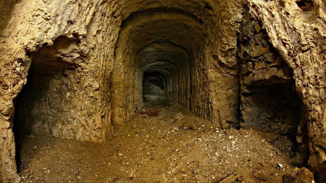 Vēsturisks pagrieziena punkts arheologiem: viņi kartē iezīmēja senās etrusku pilsētas, Romas sāncenses, slepeno tunelu tīklu.