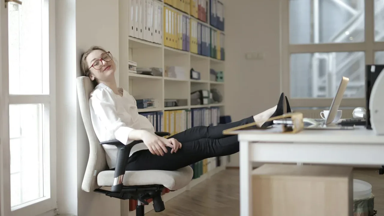 Septiņi japāņu paradumi, kas palīdz izvairīties no slinkošanas un paaugstināt darba ražīgumu.