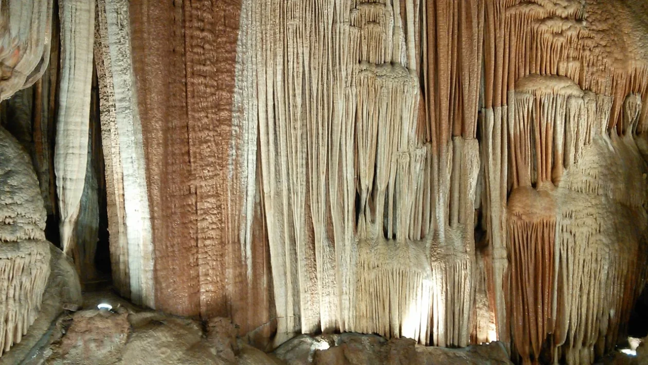 stalagmīts