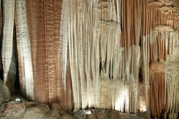 stalagmīts