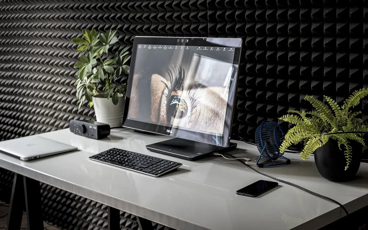 Klients atklāja, ka datora atmiņa neatbilst faktiskajai, un pieprasīja naudas atmaksu. Kādu lēmumu pieņēma Patērētāju strīdu komisija?