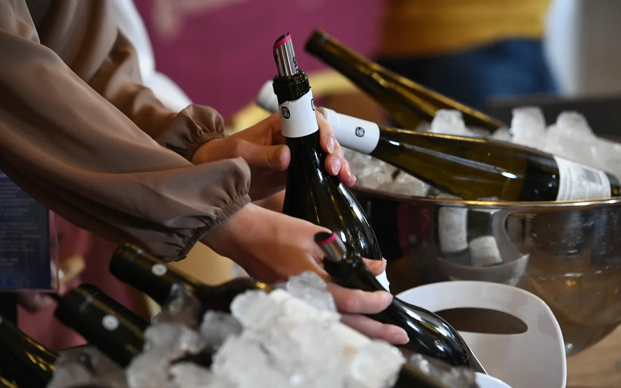 Eduards Ros, restorāna īpašnieks: „Man nav vīna kartes, es dodu klientam Excel failu; kad viņš redz 700 rindas ar ieteikumiem, viņš ir pārsteigts, bet ļauj man ieteikt.”