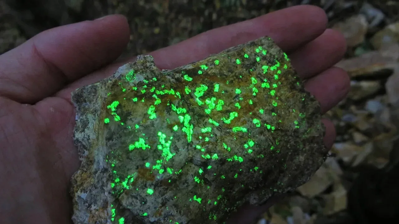 Milzīgs atklājums tuksneša apakšā var izjaukt globālo kodolieroču sacensību.