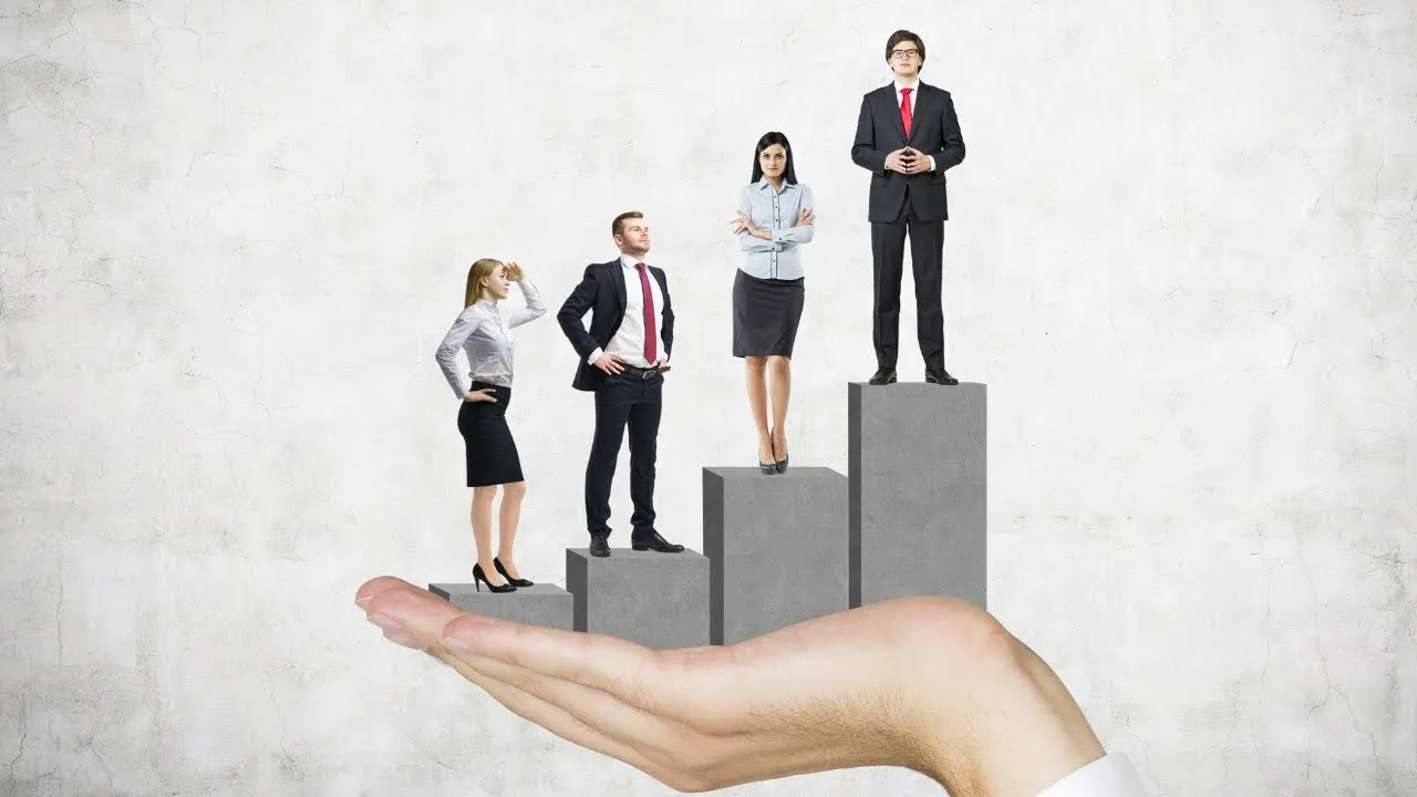 Cilvēki, kas dzimuši laika posmā no 1950. līdz 1970. gadam, salīdzinājumā ar citām paaudzēm ir psiholoģiski priekšrocībās: viņi ir savas karjeras virsotnē.