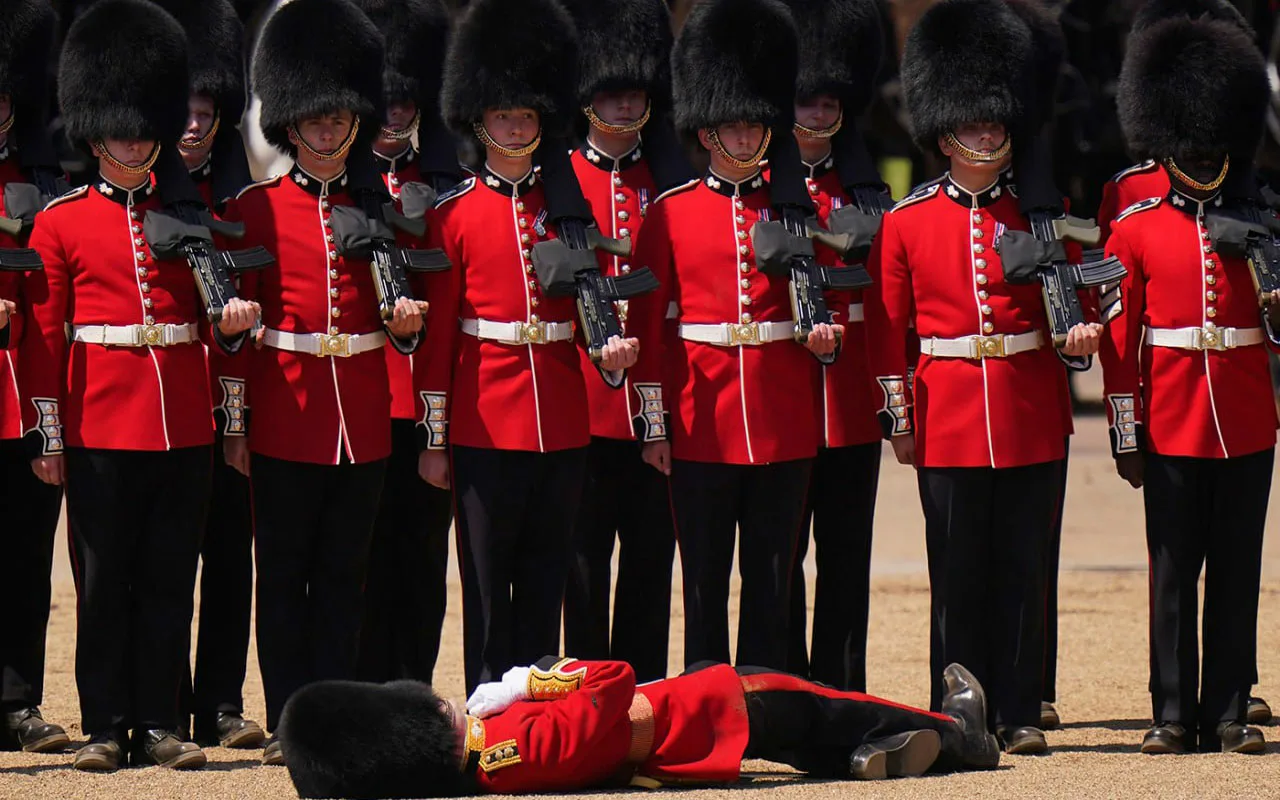 Komisijas veikals pasniedza karalienei Margrete dāvanu: 14 dienas vēlāk viņi saņēma vēstuli ar patīkamām ziņām no Latvijas.