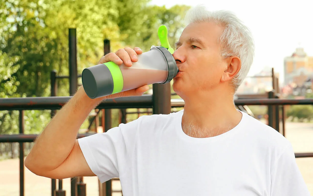 Spēka treniņi atjauno imūnsistēmu gados vecākiem cilvēkiem.