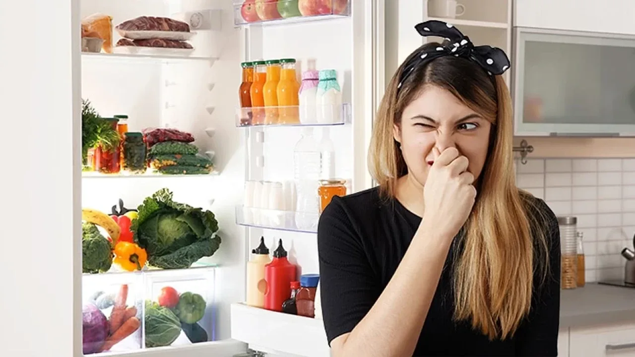 Kā atbrīvoties no ceptas zivs smaržas virtuvē? Šis triks palīdzēs.