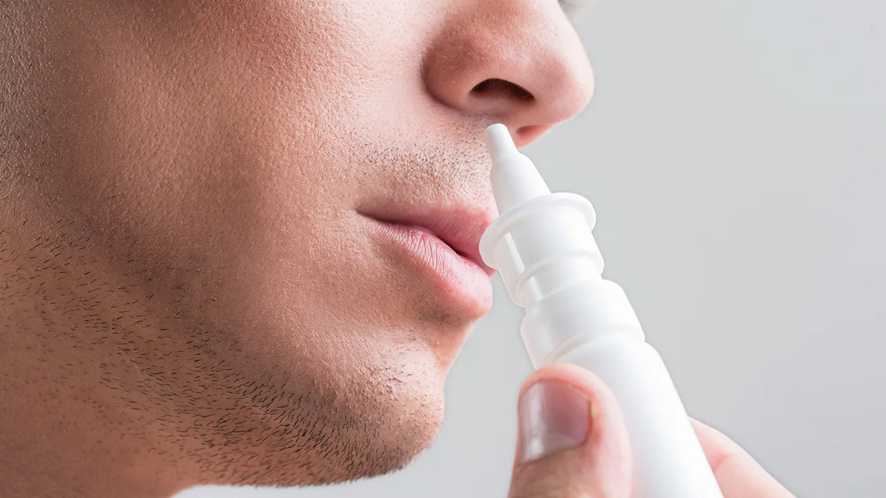 Saistībā ar pelējuma piesārņojumu visā valstī atsaukti vēl vairāk deguna aerosoli.