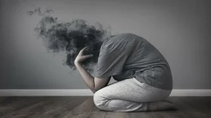 Cilvēces evolūcija nav sasniegusi to līmeni, ko mēs esam radījuši. Jauns pētījums izskaidro, kāpēc mūsu ķermeņi ir iestrēguši paleolītā, kamēr mūsdienu dzīve izraisa hronisku stresu un bioloģisko degradāciju.