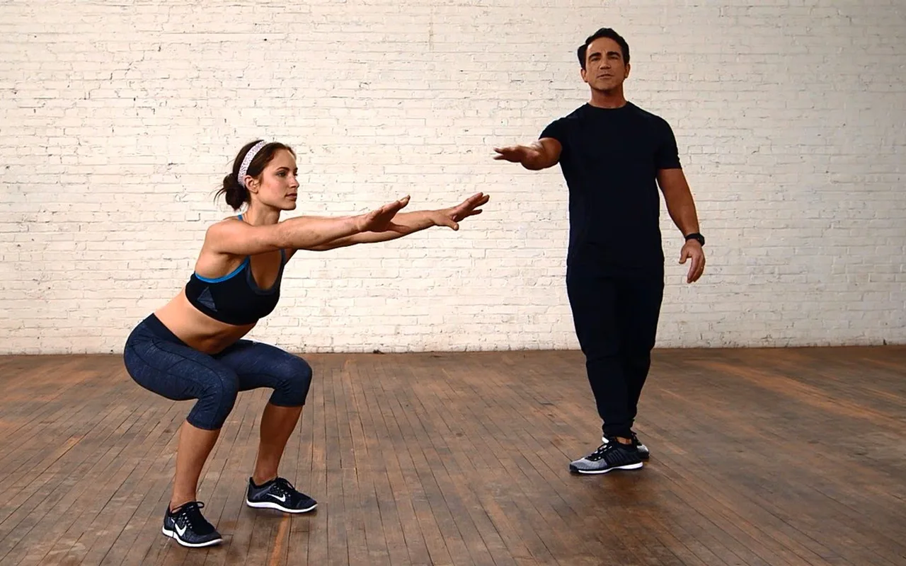 Ne iešana, ne braukšana ar velosipēdu: vienkāršs vingrinājums, kas aizsargā vecāku cilvēku ceļgalus