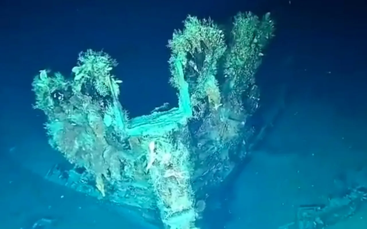 Ezera dibenā atrasts vairāk nekā 10 000 gadu vecs japāņu relikvijs, kas var pārrakstīt valsts vēsturi.