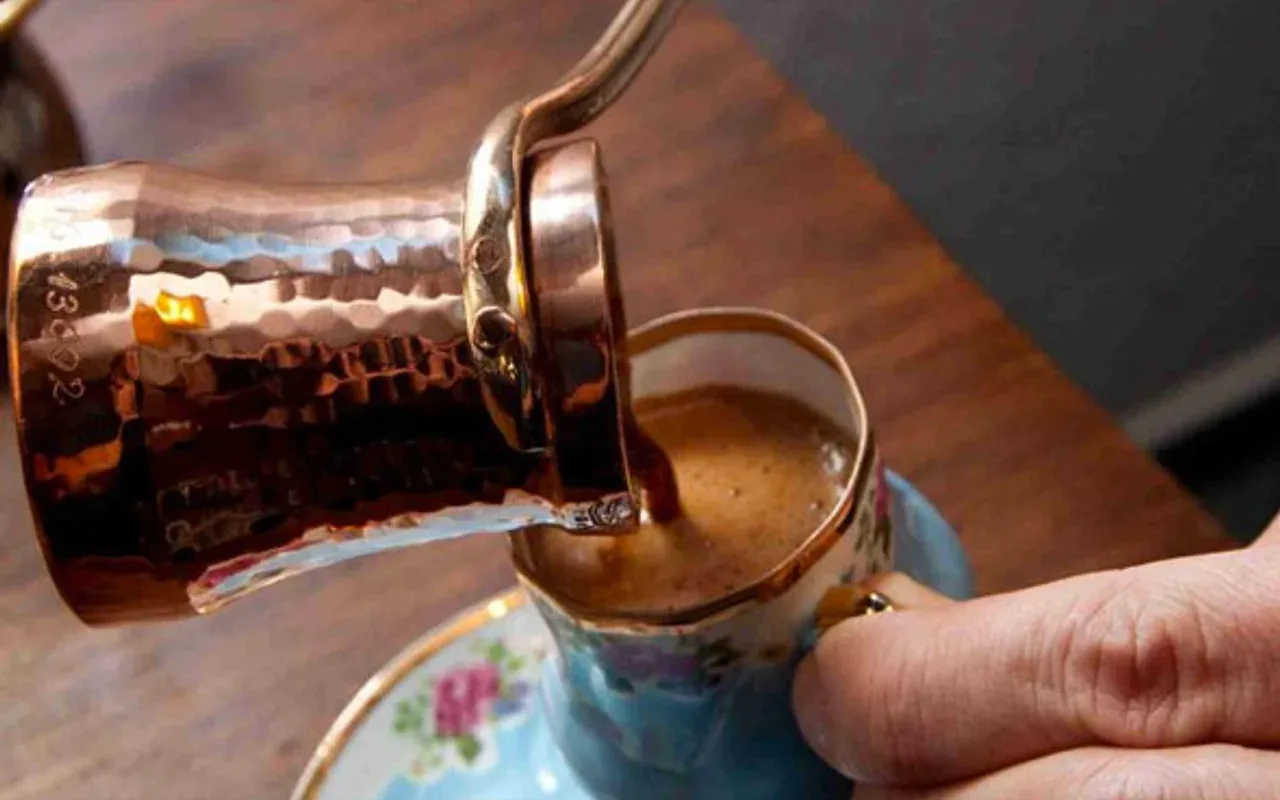 Kafija kļūs simtreiz garšīgāka: vienkārši pievienojiet šo produktu