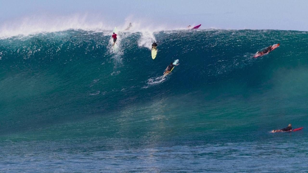 Viņš ir iekarojis vienu no augstākajām viļņiem vēsturē un izraisījis diskusijas par mēģinājumu uzstādīt Ginesa pasaules rekordu.