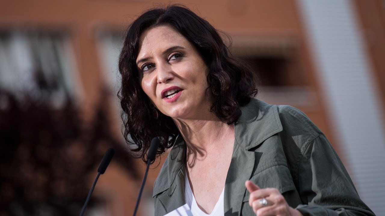 Isabel Diaz Ayuso: «Es ceļos un pirmās divas stundas ir vienkārši iedvesmas avots. Ap pulksten 6 no rīta es jau strādāju. Un pulksten 8 no rīta eju uz sporta zāli».