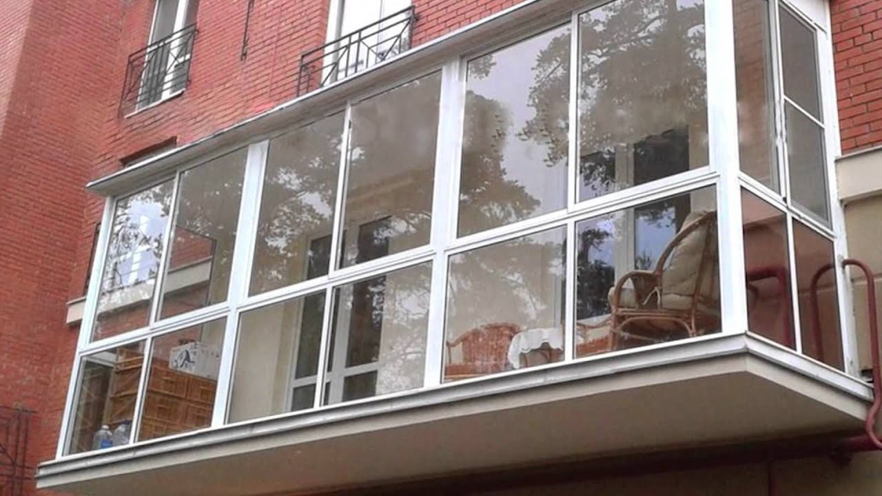 Kāds, pēc ekspertu domām, ir mērķis novietot alumīnija folijas bumbu uz balkona?