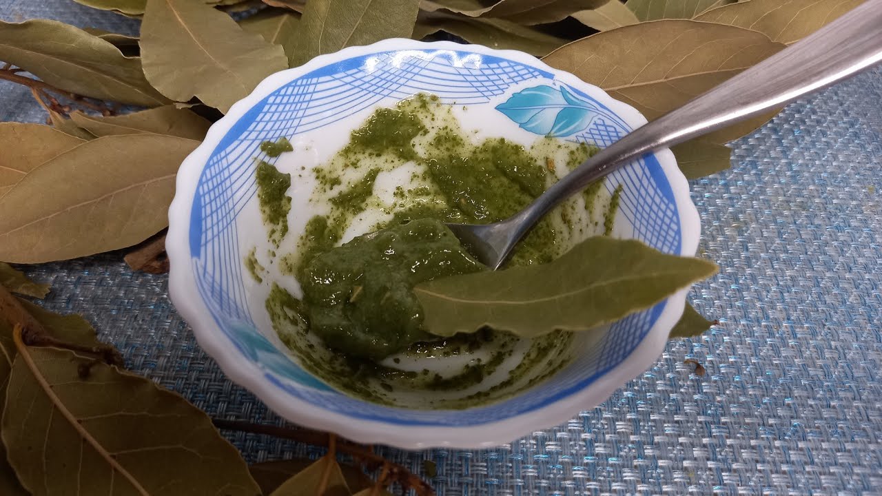 Kāpēc sajaukt lauru lapu un pārtikas sodu, un kādam nolūkam to izmanto?