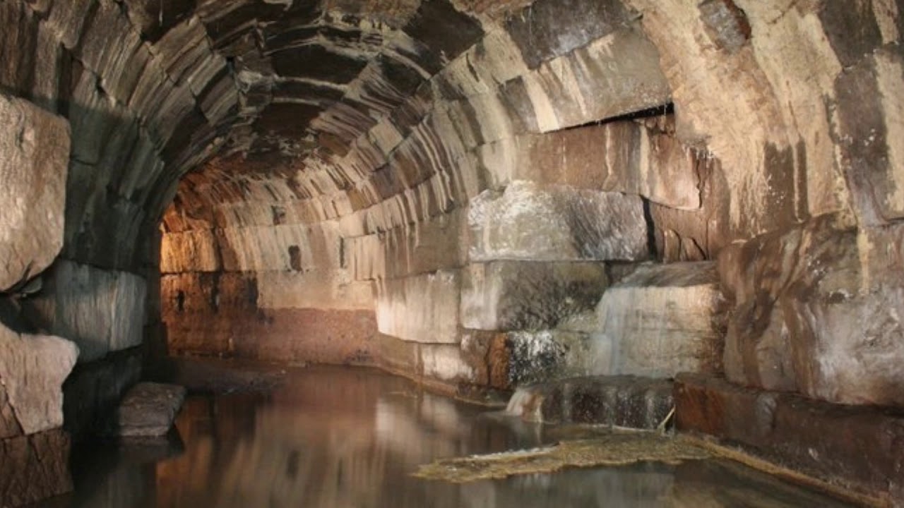 Vēsturisks pagrieziena punkts arheologiem: viņi kartē iezīmēja senās etrusku pilsētas, Romas sāncenses, slepeno tunelu tīklu.