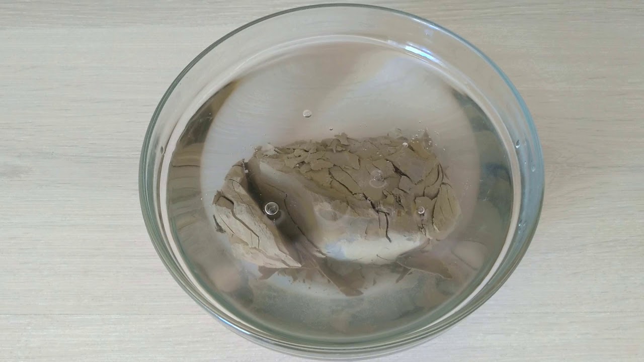 Japāna lauž stereotipus par vides piesārņojumu, sasniedzot vienu no šodienas lielākajiem sasniegumiem: tā ir izstrādājusi augu izcelsmes plastmasu, kas pēc dažām stundām pēc iegremdēšanas jūrā izšķīst.