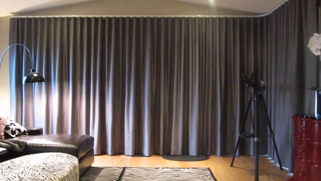 Atvadieties no bieziem aizkariem: jauns trends, kas ieradies no ārzemēm un uz visiem laikiem tos aizstājis.