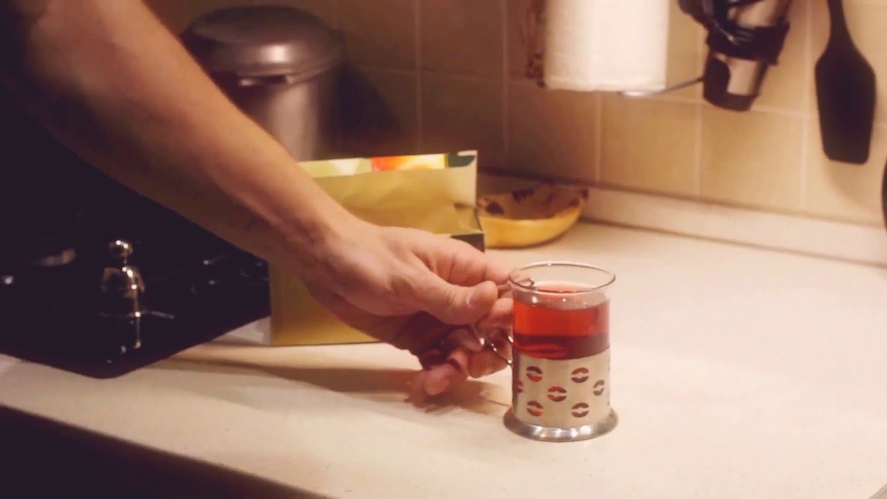 Etiķa sajaukšana ar tējas maisiņiem: kāpēc tas ir noderīgi un kāpēc tas ir ieteicams.