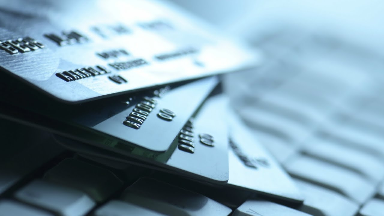 Banku pārskaitījumi starp ģimenes locekļiem ir aizliegti: par minēto summu pārsniegšanu ir paredzētas valsts sankcijas.