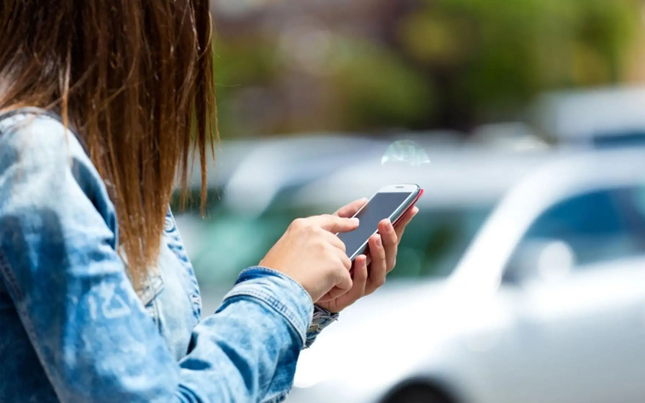 Regulāra lietošana: šis iestatījums atbrīvo jūsu tālruņa atmiņu.