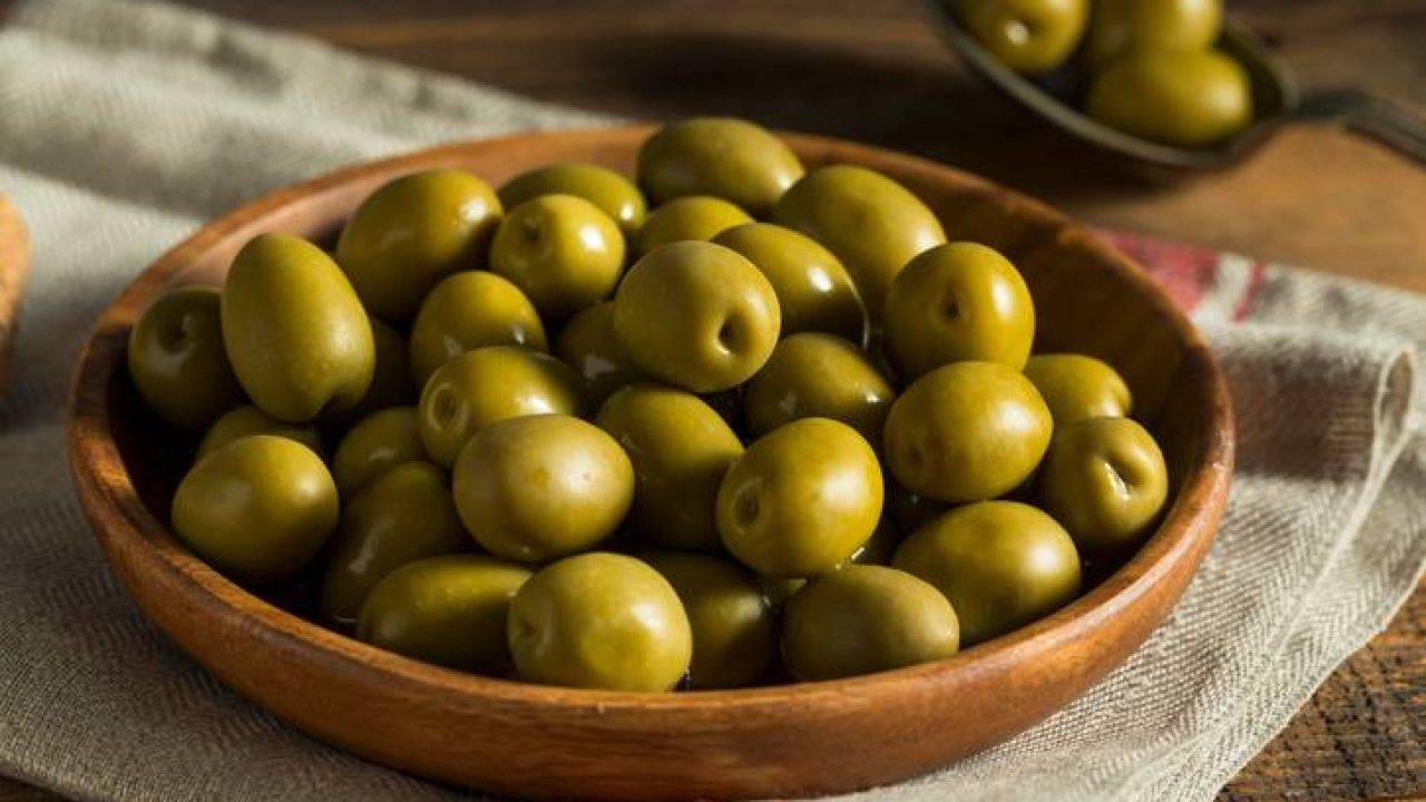 Ja jums mājās ir olīvu kauliņi, tad jūsu rokās ir īsts dārgums: kāpēc un kā tos atkārtoti izmantot?