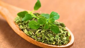 Kāpēc ieteicams izmest oregano kanalizācijā un kādas ir tā priekšrocības?