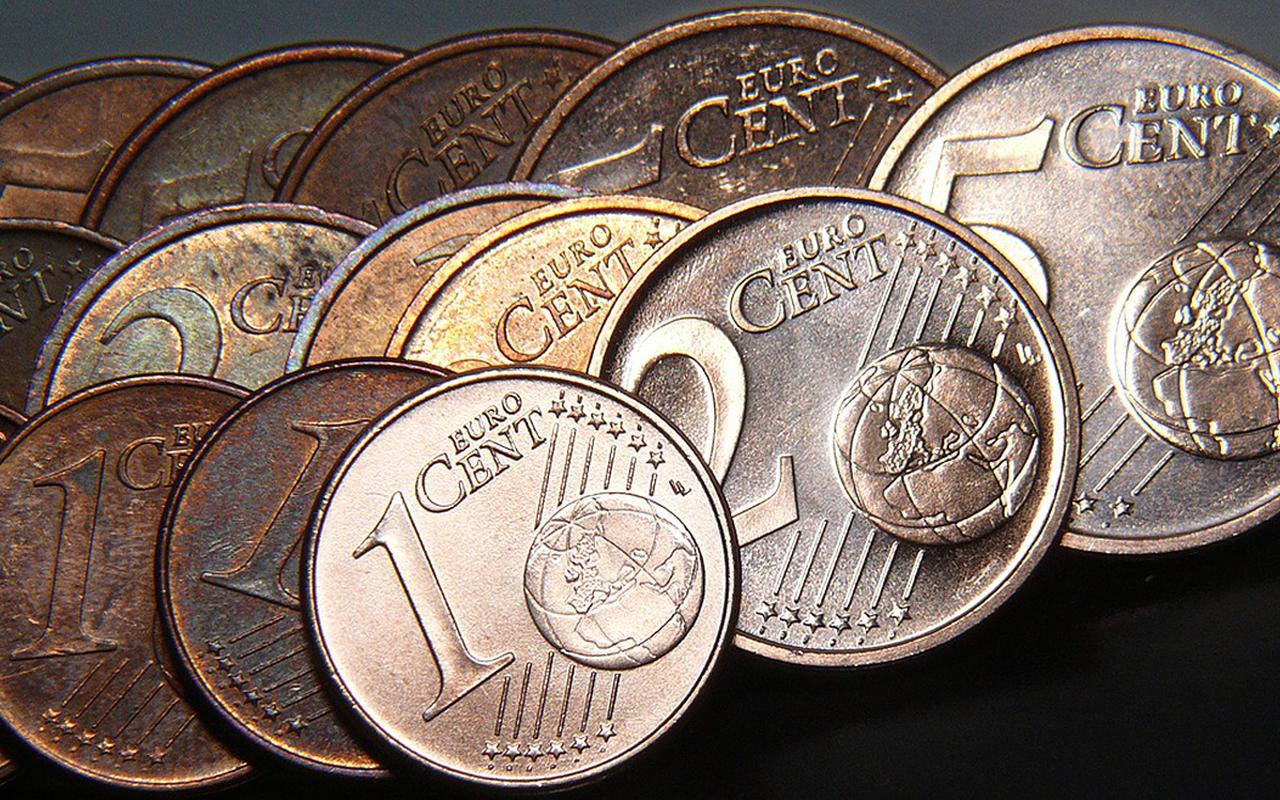 Tā ir nesen izkalta 2 eiro monēta, kas var atrasties jūsu makā un par kuru jau prasa 1800 eiro.