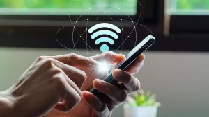 Ja jūsu mājās ir sākušās problēmas ar Wi-Fi, iespējams, ir vērts pārbaudīt Ziemassvētku virtenes.