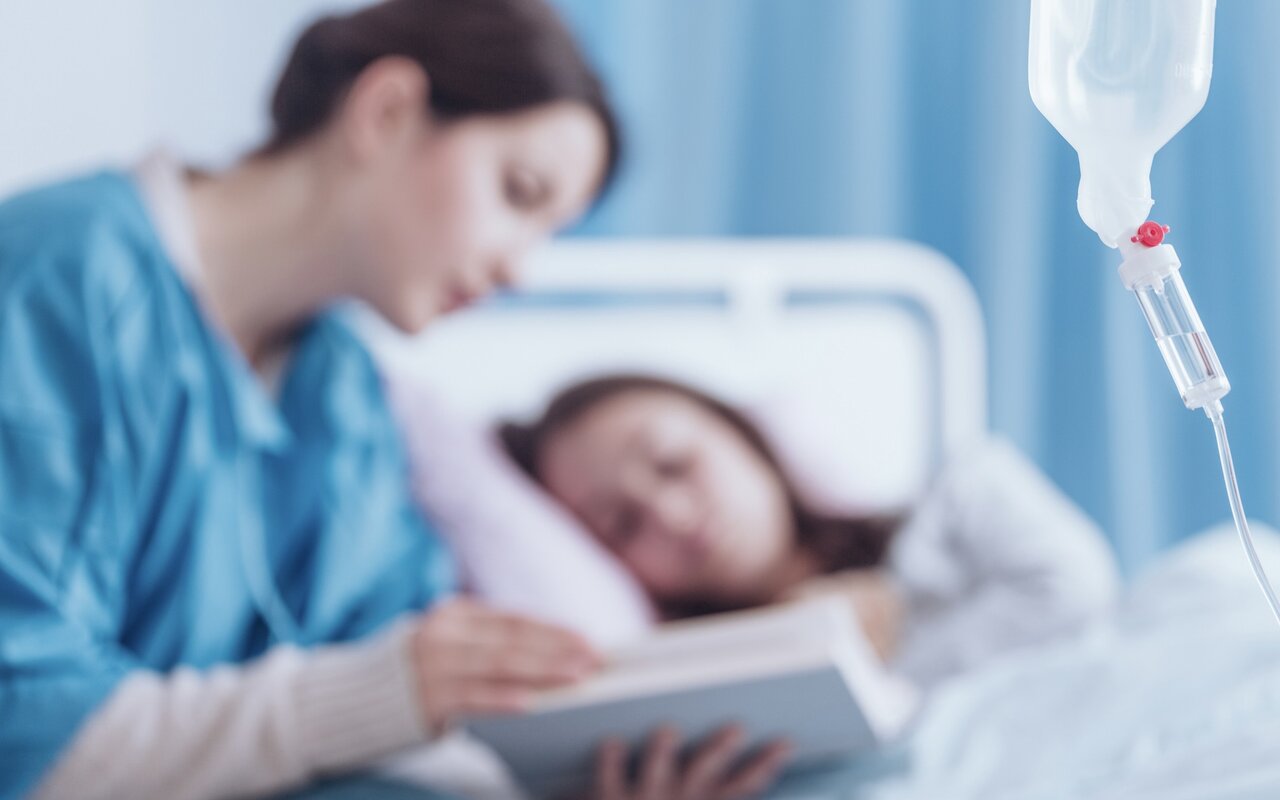 Cianīda saindēšanās: Medicīnas pakalpojumu departaments iesaka pirmās palīdzības sniegšanas metodes, uzsverot, ka, ja cianīds ir nokļuvis mutē, nedrīkst izraisīt vemšanu.